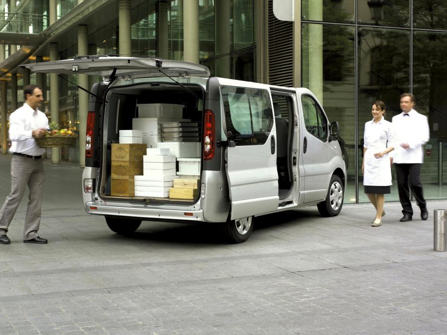  Renault Trafic Kombi 2006 года  (фото 3 из 5)